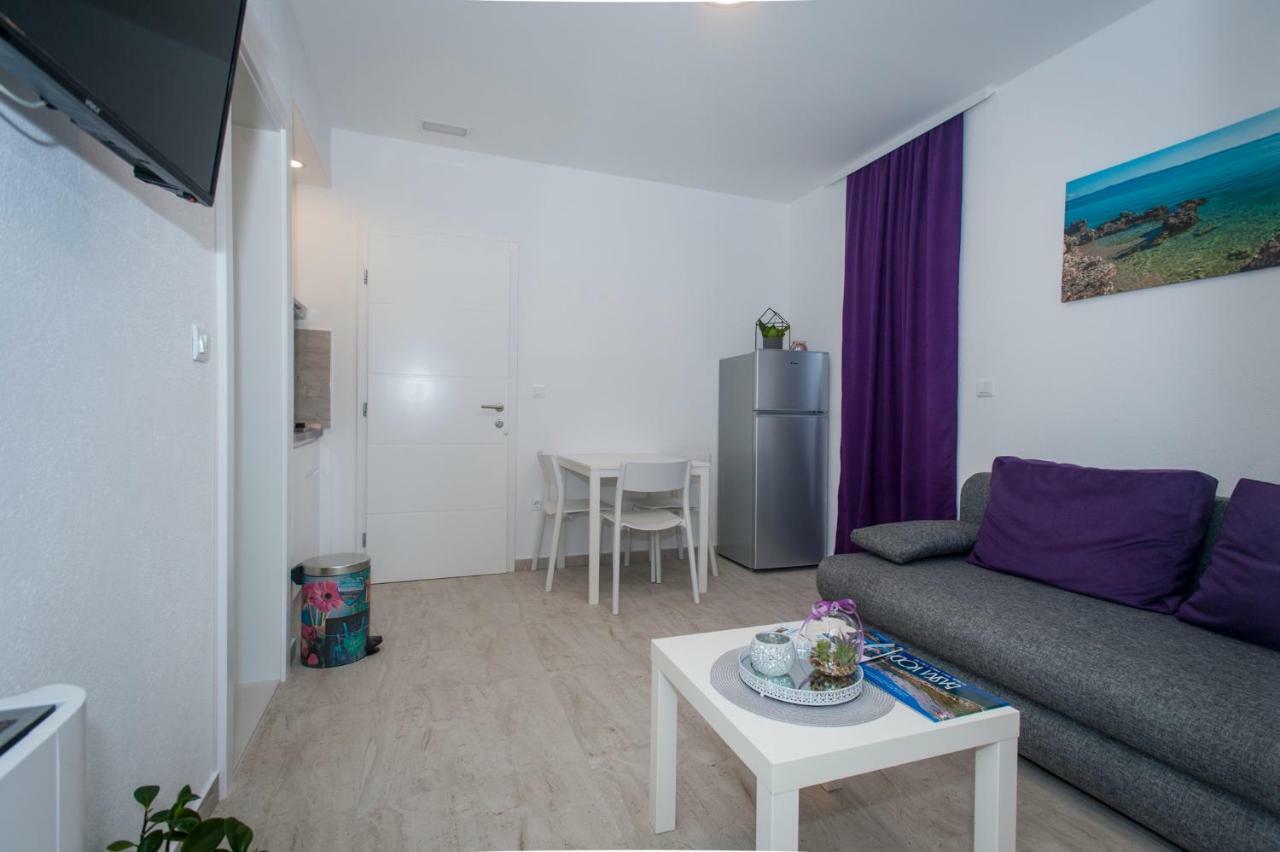 Apartmani Spiline - Mia Baska Voda Bagian luar foto